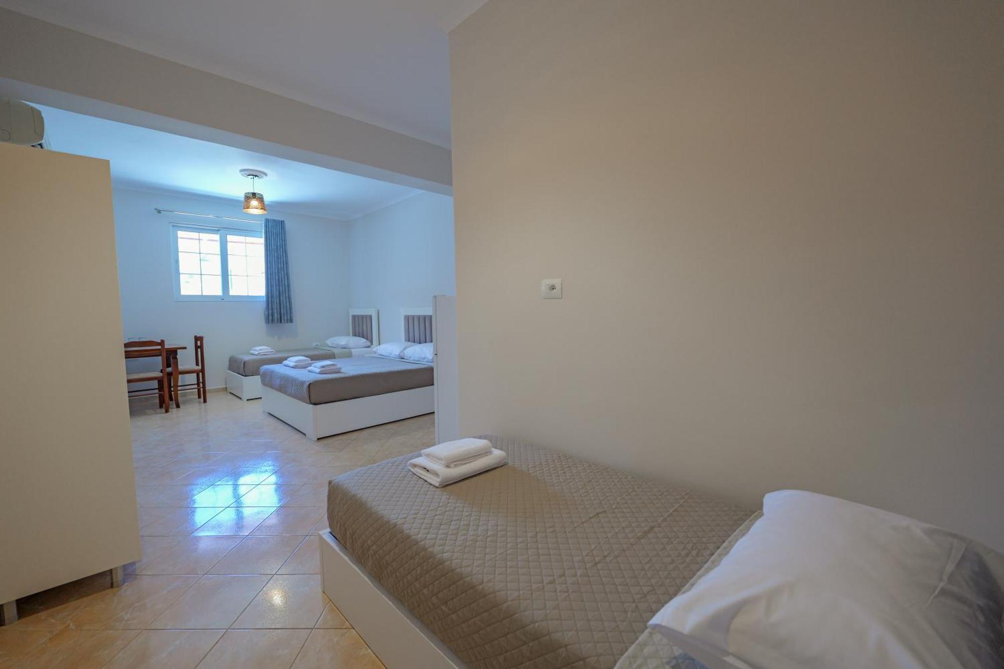 Hotel Deja Vu Ksamil Room photo